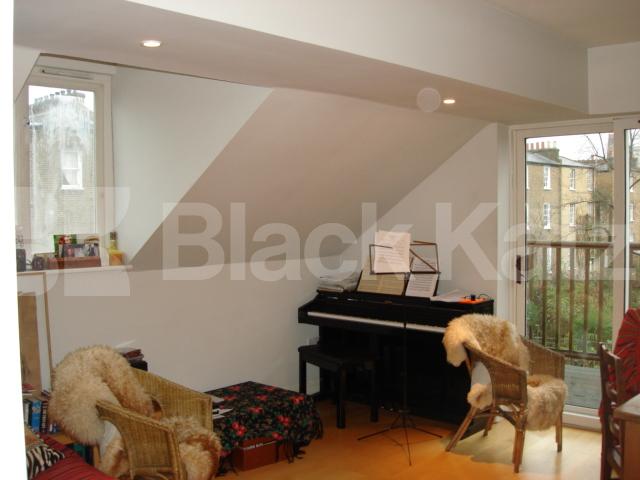 			LET, 1 Bedroom, 1 bath, 1 reception Apartment			 Park View Mews, Robsart Street, Stockwell